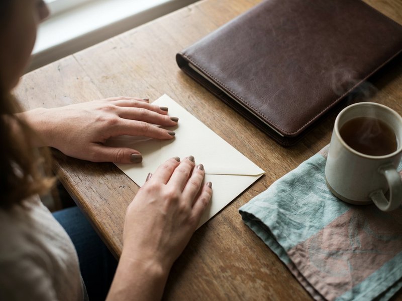best investments for beginners, starting with a retirement account, herowncompass.com
